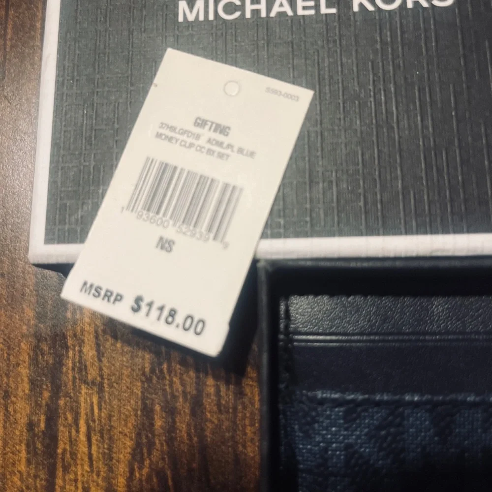 Michael Kors Men’s Wallet with Money Clip